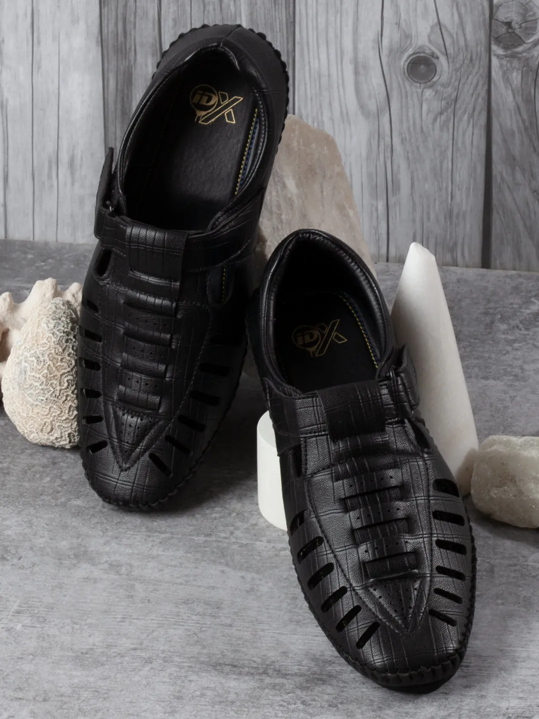 Men's Black Huarache Sandal (IX5014)