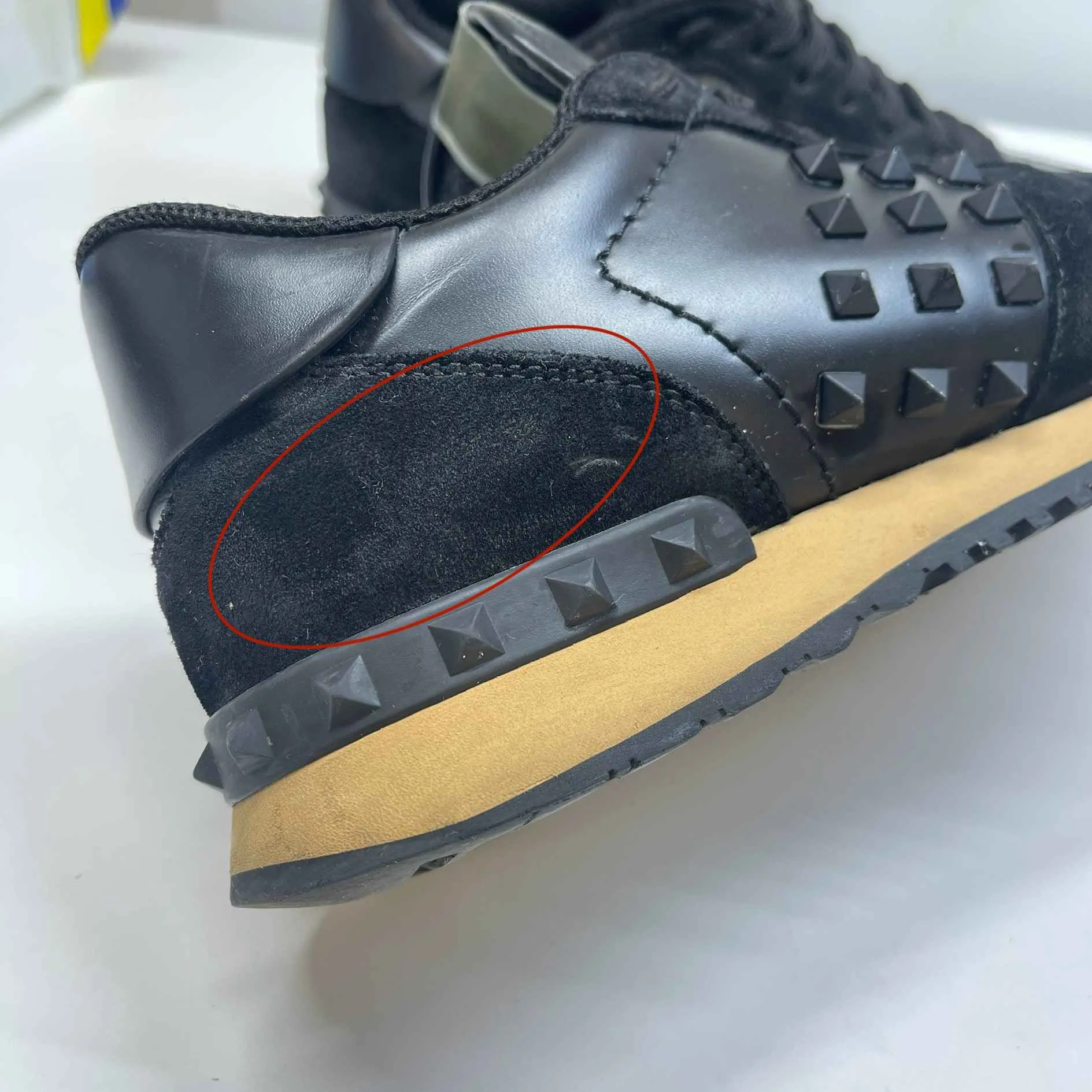 Men's Rockstud Low Trainers Black Size EU 41 / UK 7