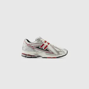 New Balance 1906R - Silver Metallic / Classic Crimson