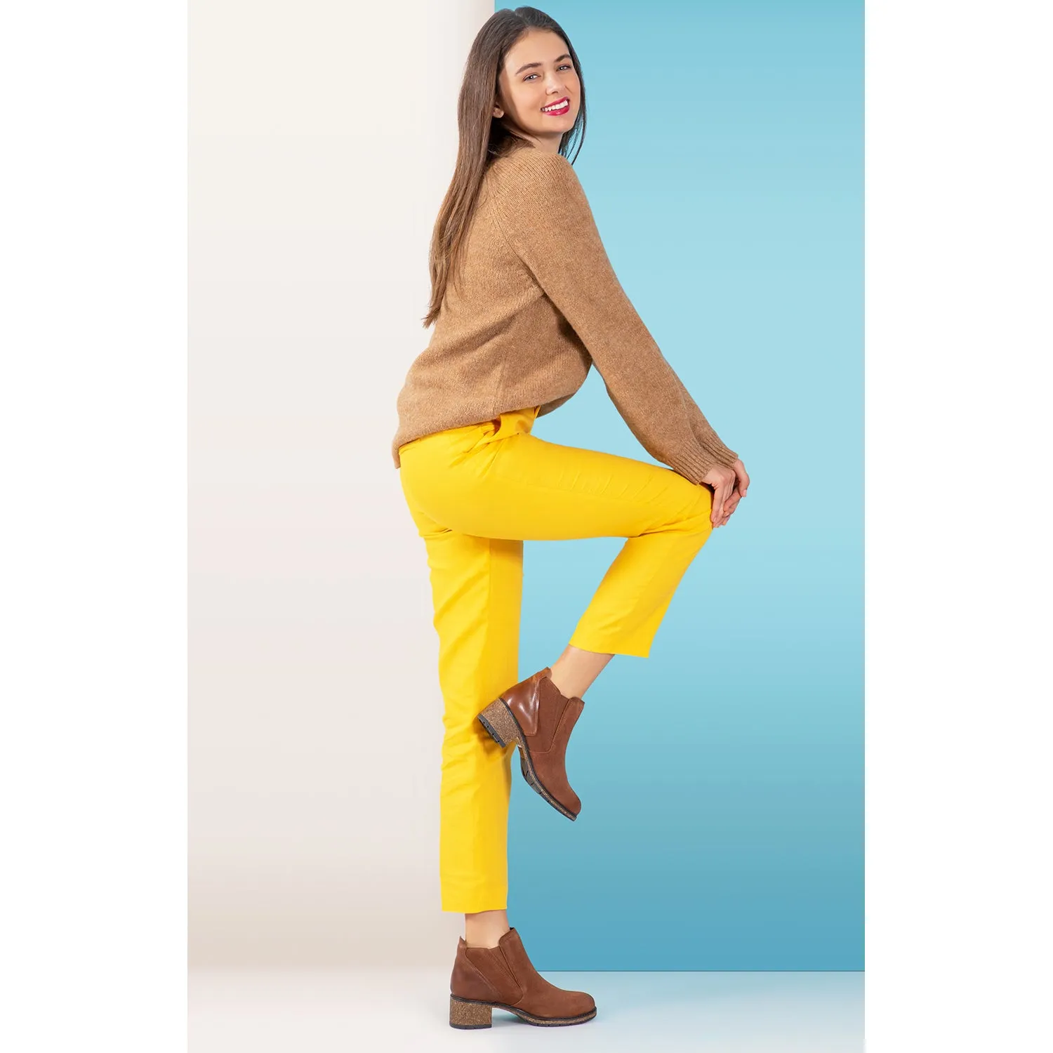 Women's Aetrex Frankie Caramel Cafe Suede/Leather